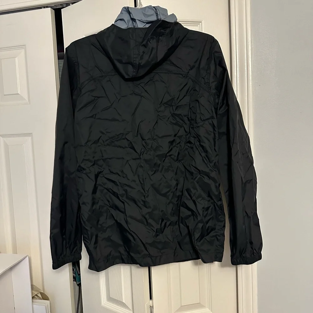 COPY - Columbia Black Rain Jacket